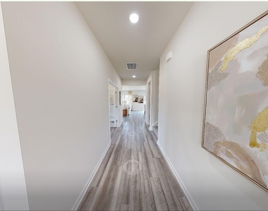 1100 Landen Creek Lane - Photo Thumbnail 4