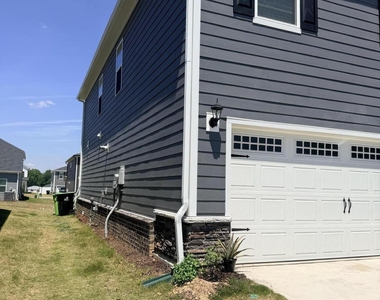 1100 Landen Creek Lane - Photo Thumbnail 9