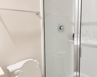 1100 Landen Creek Lane - Photo Thumbnail 8