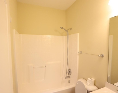 1517 Crafton Way - Photo Thumbnail 13