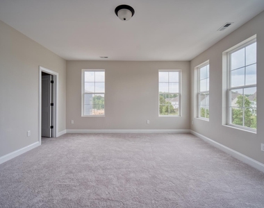 11052 Ligon Mill Road - Photo Thumbnail 14