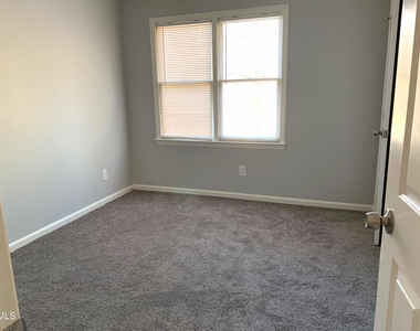 5533 Kaplan Drive - Photo Thumbnail 1