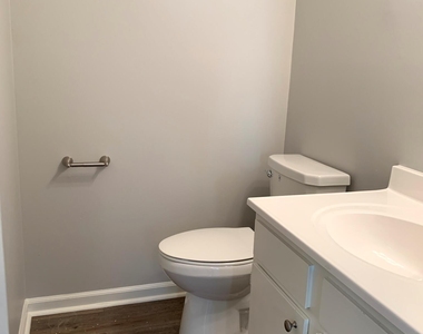 5533 Kaplan Drive - Photo Thumbnail 4