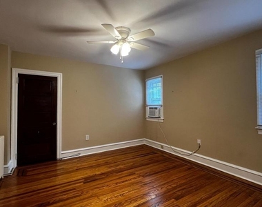 316 Gerard Avenue - Photo Thumbnail 11