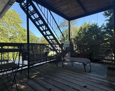 316 Gerard Avenue - Photo Thumbnail 11