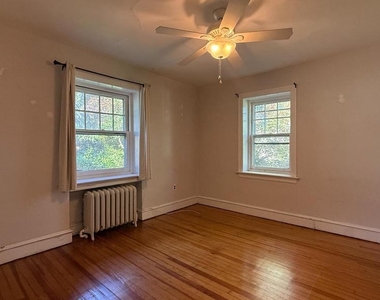 316 Gerard Avenue - Photo Thumbnail 8
