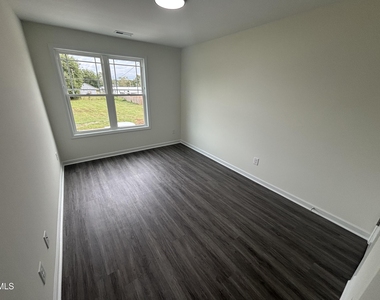 516 S Ryals Street - Photo Thumbnail 11