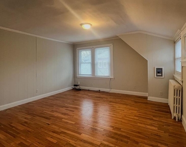 7919 Park Avenue - Photo Thumbnail 3
