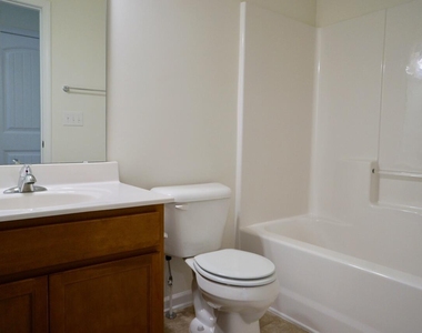 3015 Bluegrove Road - Photo Thumbnail 19