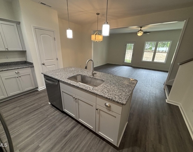 510 S Ryals Street - Photo Thumbnail 23