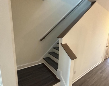 510 S Ryals Street - Photo Thumbnail 14