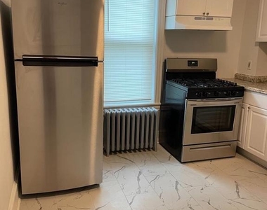 526 Macdade Boulevard - Photo Thumbnail 10