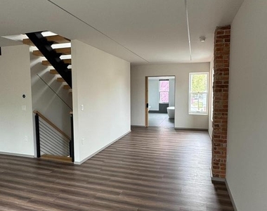 107 Calder Street - Photo Thumbnail 13