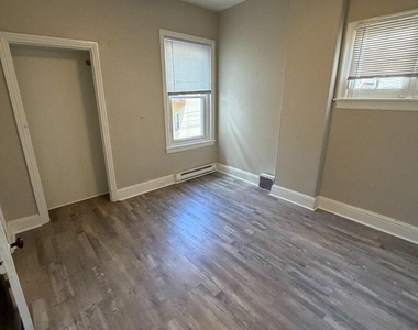 22 N Darlington Street - Photo Thumbnail 7