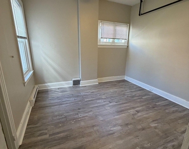 22 N Darlington Street - Photo Thumbnail 6