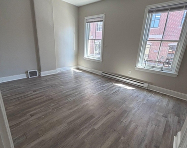 22 N Darlington Street - Photo Thumbnail 12