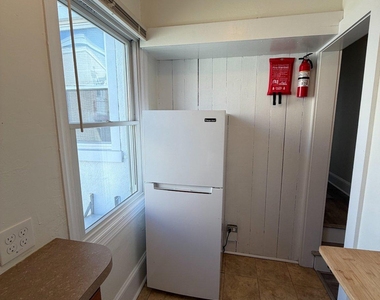 22 N Darlington Street - Photo Thumbnail 4