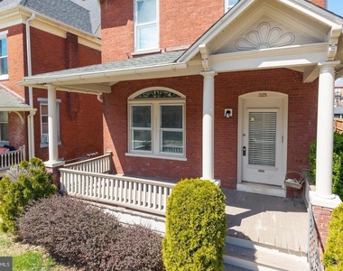 325 W Barnard Street W - Photo Thumbnail 2