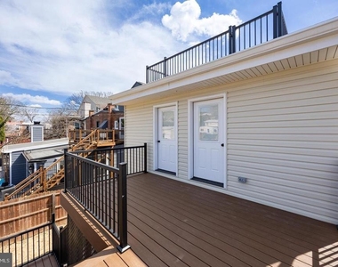 325 W Barnard Street W - Photo Thumbnail 36