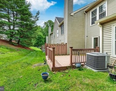 3 Oak Leaf Lane - Photo Thumbnail 35