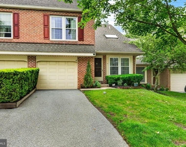 3 Oak Leaf Lane - Photo Thumbnail 1