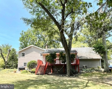 33 Monroe Lane - Photo Thumbnail 3