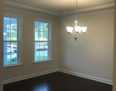 2413 Fillmore Hall Lane - Photo Thumbnail 9