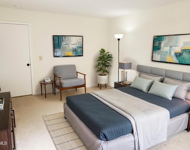 143 Brookberry Circle - Photo Thumbnail 10