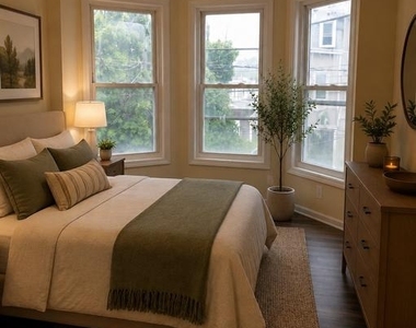 130 W Ingham Avenue - Photo Thumbnail 2