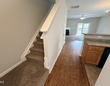 620 Woodson Drive - Photo Thumbnail 2