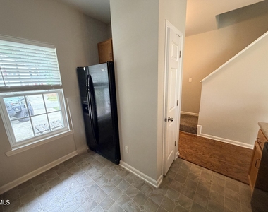 620 Woodson Drive - Photo Thumbnail 5