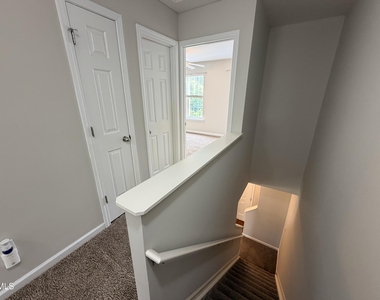 620 Woodson Drive - Photo Thumbnail 11