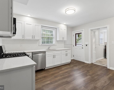 127 Bell Avenue - Photo Thumbnail 7