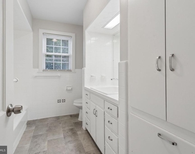 127 Bell Avenue - Photo Thumbnail 10