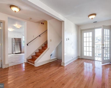 21 Ellis Street - Photo Thumbnail 3