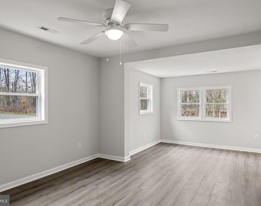 467 W Atlantic Avenue - Photo Thumbnail 6