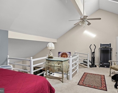 1410 Chanticleer - Photo Thumbnail 24
