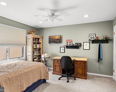 1410 Chanticleer - Photo Thumbnail 27