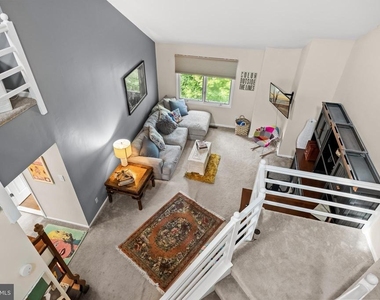 1410 Chanticleer - Photo Thumbnail 26