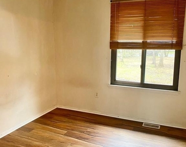 5 Mulberry Court - Photo Thumbnail 13