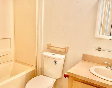 5 Mulberry Court - Photo Thumbnail 11