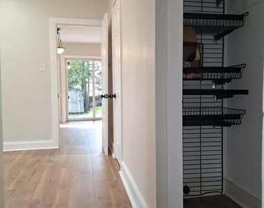 115 E 2nd Street - Photo Thumbnail 7