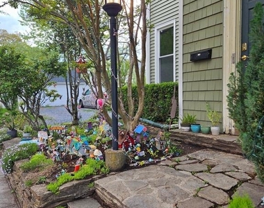 115 E 2nd Street - Photo Thumbnail 31