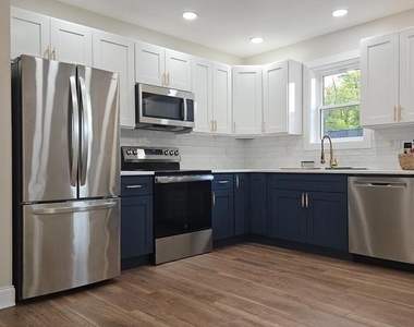 115 E 2nd Street - Photo Thumbnail 1