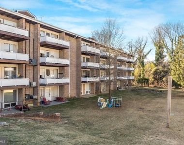 522 Wilson Bridge Drive - Photo Thumbnail 19