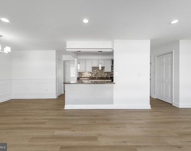 522 Wilson Bridge Drive - Photo Thumbnail 10