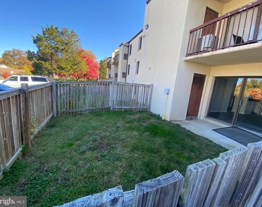 10123 Prince Place - Photo Thumbnail 13