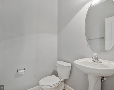 505 Jurgensen Pl - Photo Thumbnail 15