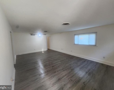 308 4th Street - Photo Thumbnail 2
