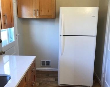 5422 Varnum Street - Photo Thumbnail 5